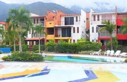 San Jeronimo Apartment | "Apto 2 Habit, 4 piscinas, Dcto GENIUS, Check in-out extendidos, a 1 cuadra del parque -Ciudadela del Sol-"