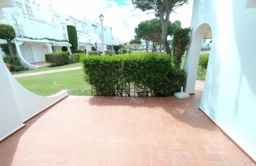 Ayamonte Apartment | APTO. DOBLE PLANTA BAJA CON ACCESO A LA PISCINA