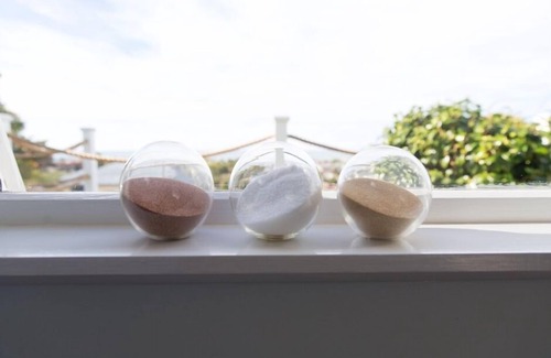 Oamaru House | Aqua on Reed - Sensational views of town and sea