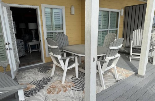 Ono Island House | AQUA VISTA large 4 bedroom Beachfront home with POOL: Great Fall Deals! !