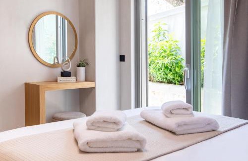 Zagora-Mouresi Villa | Aquanera Villas - Sunrise View Retreat with Private Pool- 5 minutes from the beach- By Villa Mana Gers
