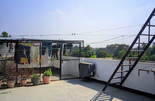 Faizabad House | Aradhya Homestay Spacious 5-AC Bedrooms Ayodhya with Wi-Fi