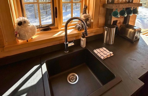 La Malbaie Ski Chalet | Arawak - Chalet Confortable et Moderne Avec Jaccuzzi