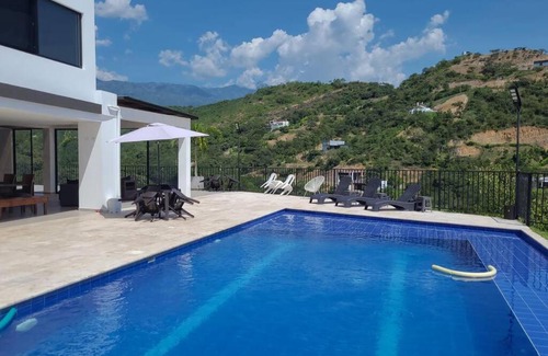 Sopetran Villa | Archi Villa