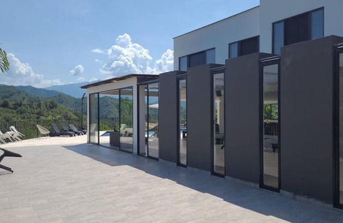 Sopetran Villa | Archi Villa