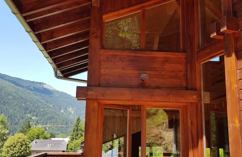 Les Contamines-Montjoie Ski Chalet | Architect-designed family chalet - superb view of Mont Joly - 2 km from the slopes