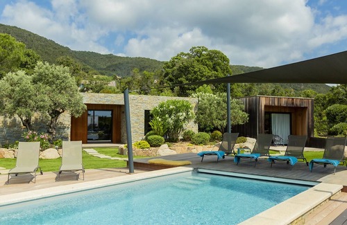 Hameau de Palombaggia House | Architect-designed house on Palombaggia beach, sea view and Sardinia