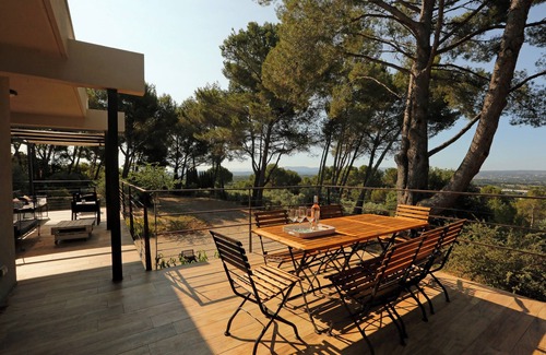 Eguilles House | Architect house in the countryside 10 minutes from the center of Aix-en-Provence.