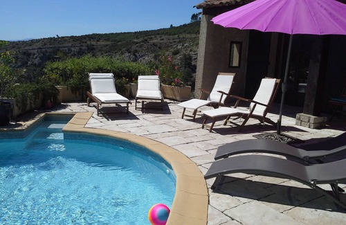 Esparron-de-Verdon Villa | Architect's house, rustic style, will seduce you by its environment