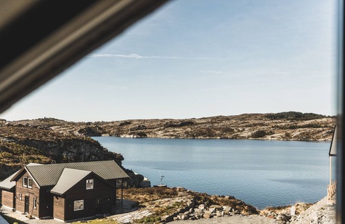Sund House | ARCHITECTER-DESIGNED CABINET V/LARGE SEA WITH OUTDOOR JACUZZI