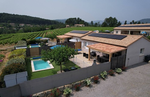 Joyeuse Villa | Ardèche, Air-conditioned Odalys gite, Heated swimming pool