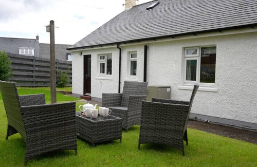 Oban Cottage | Ardview Cottage in Dunbeg