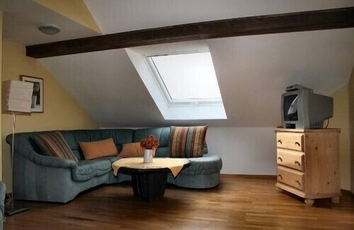 Regen House | Are you looking for a location for your group