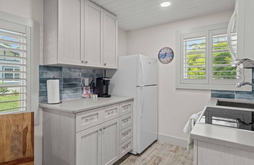 Captiva Cottage | Are you looking for a quaint fishing village in the heart of Captiva Island? - Jensen's Cottage #03