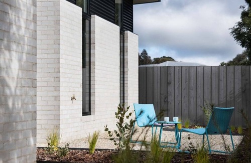Daylesford House | Arenas North - indulge in mid-century elegance