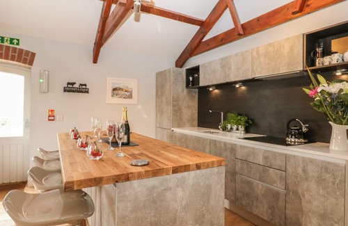 Penryn Cottage | ARGAL, pet friendly, character holiday cottage in Constantine