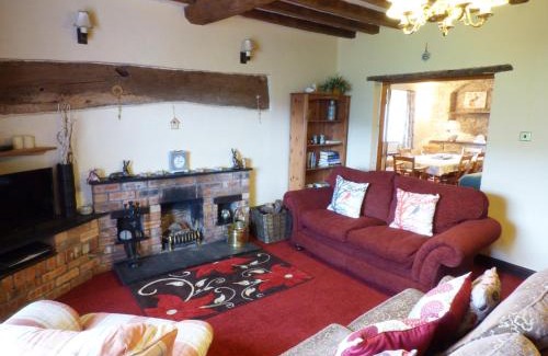 Pennant Melangell House | Arllen Fawr