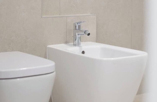 Borgo Milano Apartment | Armonia Suites - Air and Fire new apartments with garden and pool in Verona