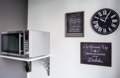 Mattenhof-Weissenbuhl Apartment | Armotti 2 bedroom Friedheim