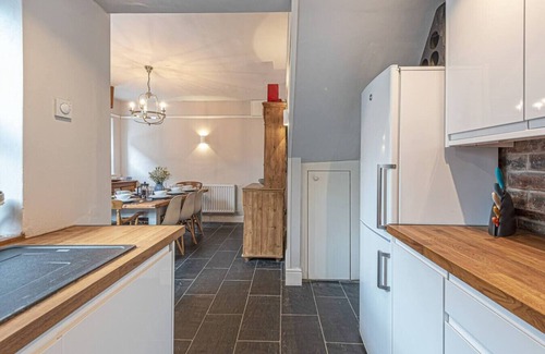 Dolgellau House | Arran Villas · Character Townhouse in Town Centre & Superb Views