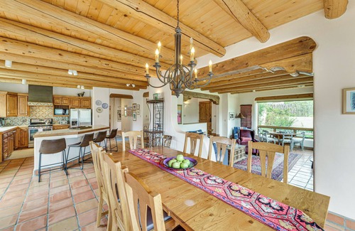 Arroyo Seco House | Arroyo Seco Adobe w/Hot Tub Near Taos Ski Valley!