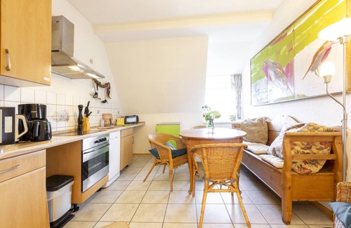 Marienberg Apartment | ART LOFT – Creative Retreat in a Beautifully Restored Art Nouveau Villa