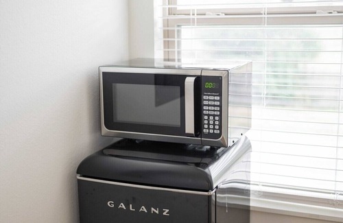 Bentonville Condo | Art-Lover’s Suite - Minutes to Crystal Bridges