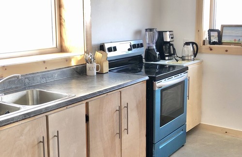 Bonavista Condo | ArtBonavista Cozy OceanView Apartment and Studio for MonthlyRentals. 31 days+