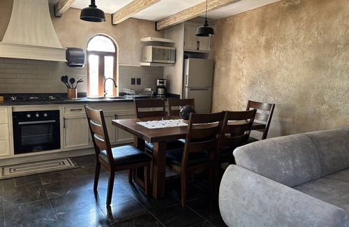 Santeagueda Apartment | Artemisa 152: Relax in Val'Quirico!