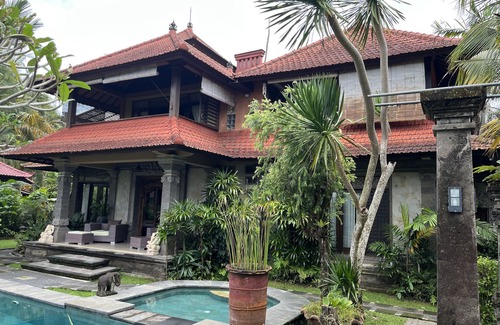 Penestanan House | Artisan-Built Home in Garden Oasis