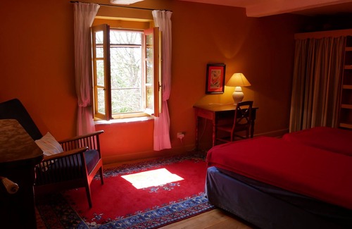 Villarzel-du-Razes Other | Artisanal, boho-chic farmhouse with spectacular views of the Pyrenees and pool