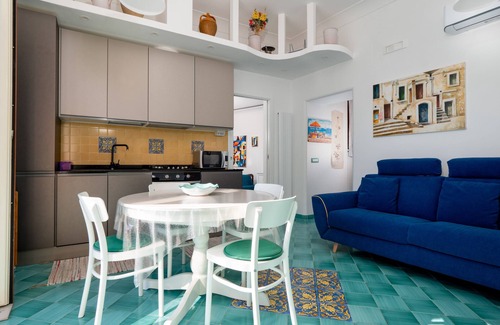 Liparlati House | Artist House in Positano