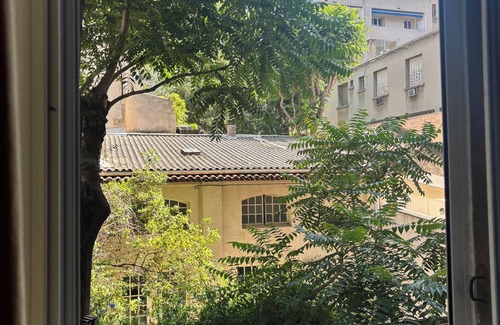 Palais de justice House | Artist's house in the heart of Marseille, Vauban district