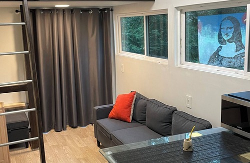 Northwest Pensacola House | Artistic Tiny Home in Country Setting - 15 minutes to everything!
