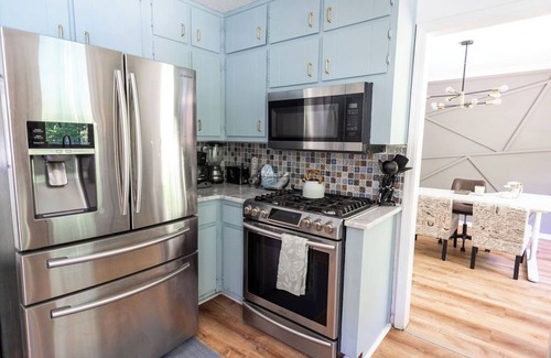 Lithonia House | Artsy and eclectic retreat with private pool and hot tub located near Atlanta