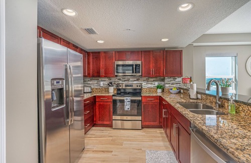 Ocean View Halifax Estates Condo | Aruba Condo - Ocean/River View #607