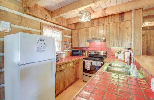 Warrensville House | Ashe County Log Cabin Mountain-View Deck, Sauna