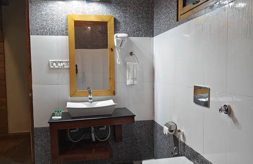 Dhela Hotel | Ashoka Tiger Trail