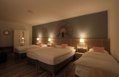 Lauterecken House | Asia Dreieck Pension Zimmer