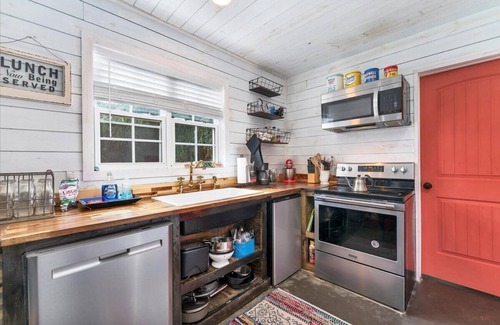 Southern Pines House | ASK ME ABOUT DISCOUNTS BEFORE YOU BOOK!