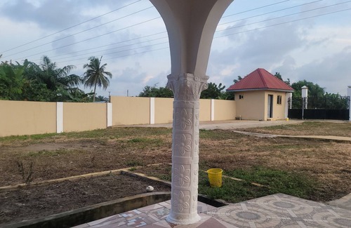 Esiama Hotel | Assembly Hotel - Esiama