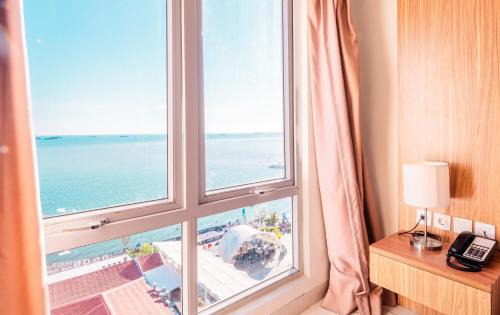 Balikpapan Hotel | Astara Hotel Balikpapan