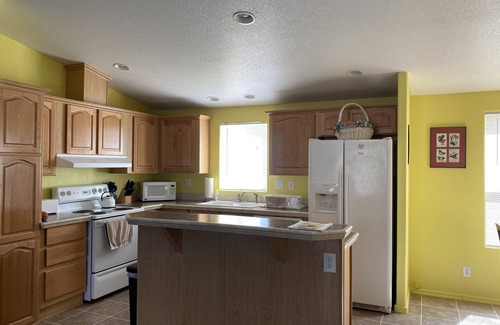 Rodeo House | Astronomers Birders Hikers Portal Rodeo Lodging, Fly In Option! 4 Bedrooms