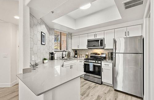 Tempe Apartment | Asu Football - Tempe Getaway W-Pool- 2Br - Spa 1001