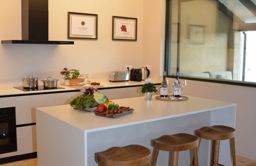 Sitges Villa | At 10 minutes drive/Sitges Masia Las Moreras New 100% Tradition & Comodity