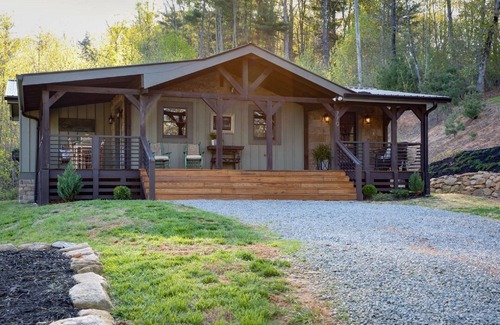 Penrose Cabin | At DuPont Forest - Newer cabin designed for relaxation and comfort.