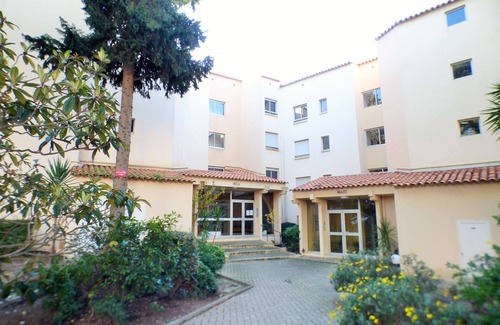 Saint-Mandrier-sur-Mer Apartment | at five minute at walk of the beach, at calm