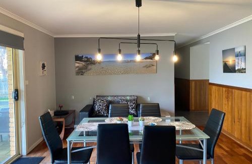 Bridport House | At HOME on HOLMES