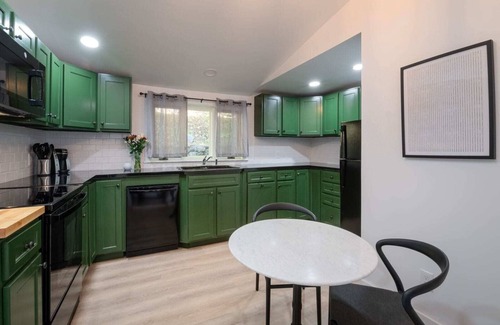 Peterborough Condo | At Riverhouse you will find a home away from home!
