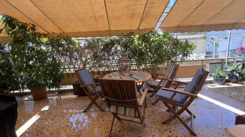 Khora Sfakion Apartment | At the Beach! +10min= port&center.